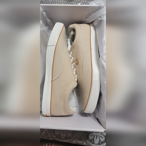 Caribbean Joe canvas sneakers. Men's size 11. Brand New! - Picture 5 of 8